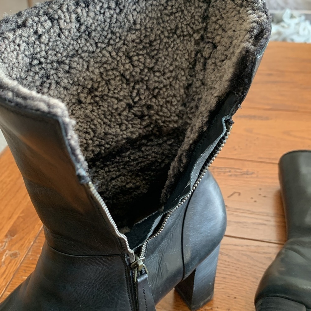 Paul Green Stacked Heel Black Leather Boots w/ Shearling Lining Roll Down Size 8 - Picture 4 of 12